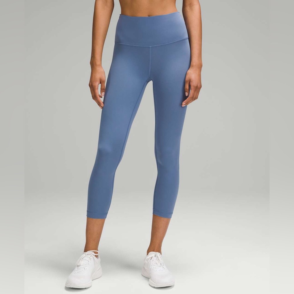 Lululemon Wunder Train High Rise Crop 23"
Oasis Blue Size 14 Leggings W6BNFS